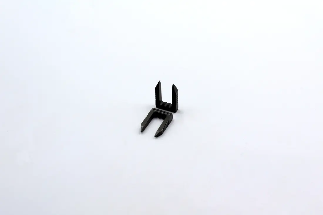Ligament Staple Titanium